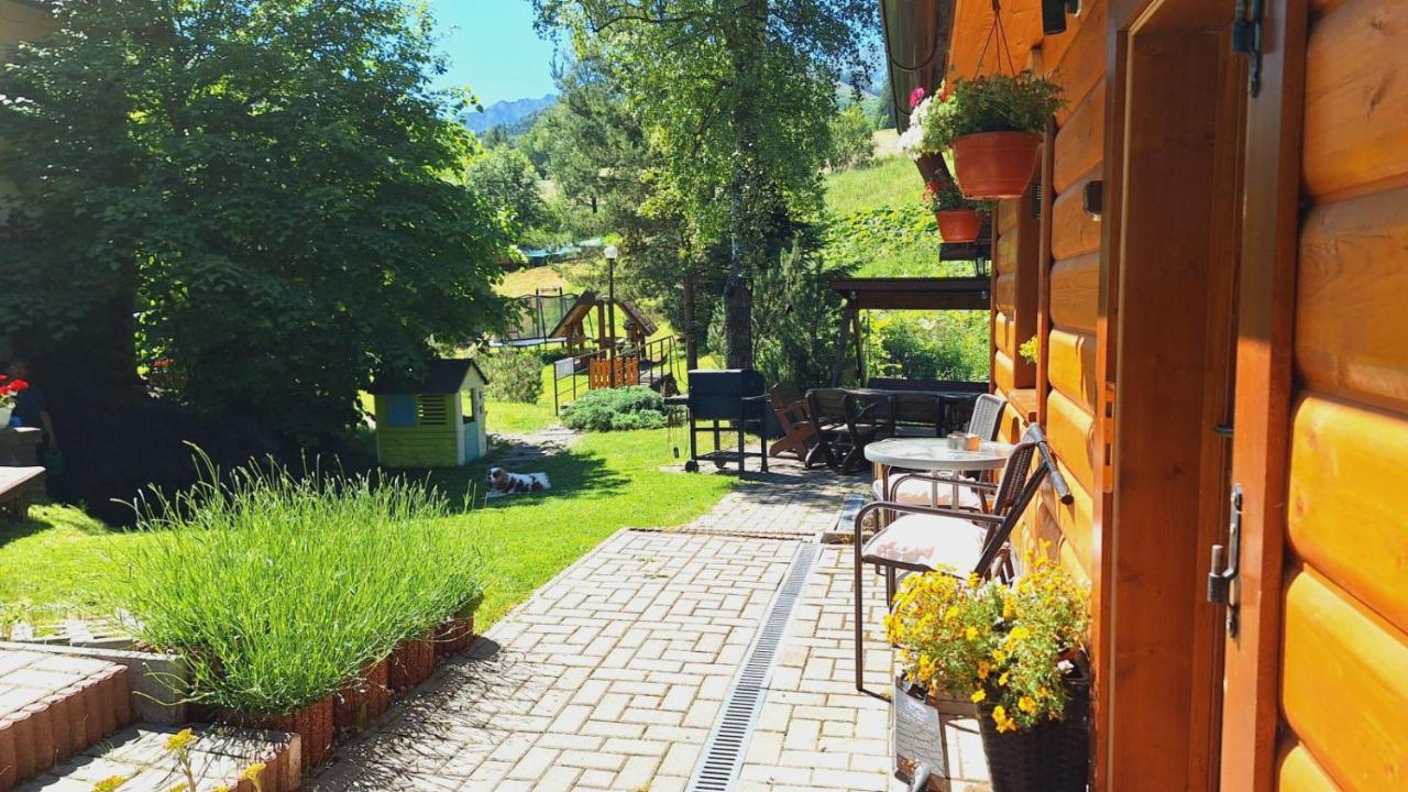 Romanticke Ubytovanie Holiday House Daniela & Studio Julia Zdiar Ngoại thất bức ảnh