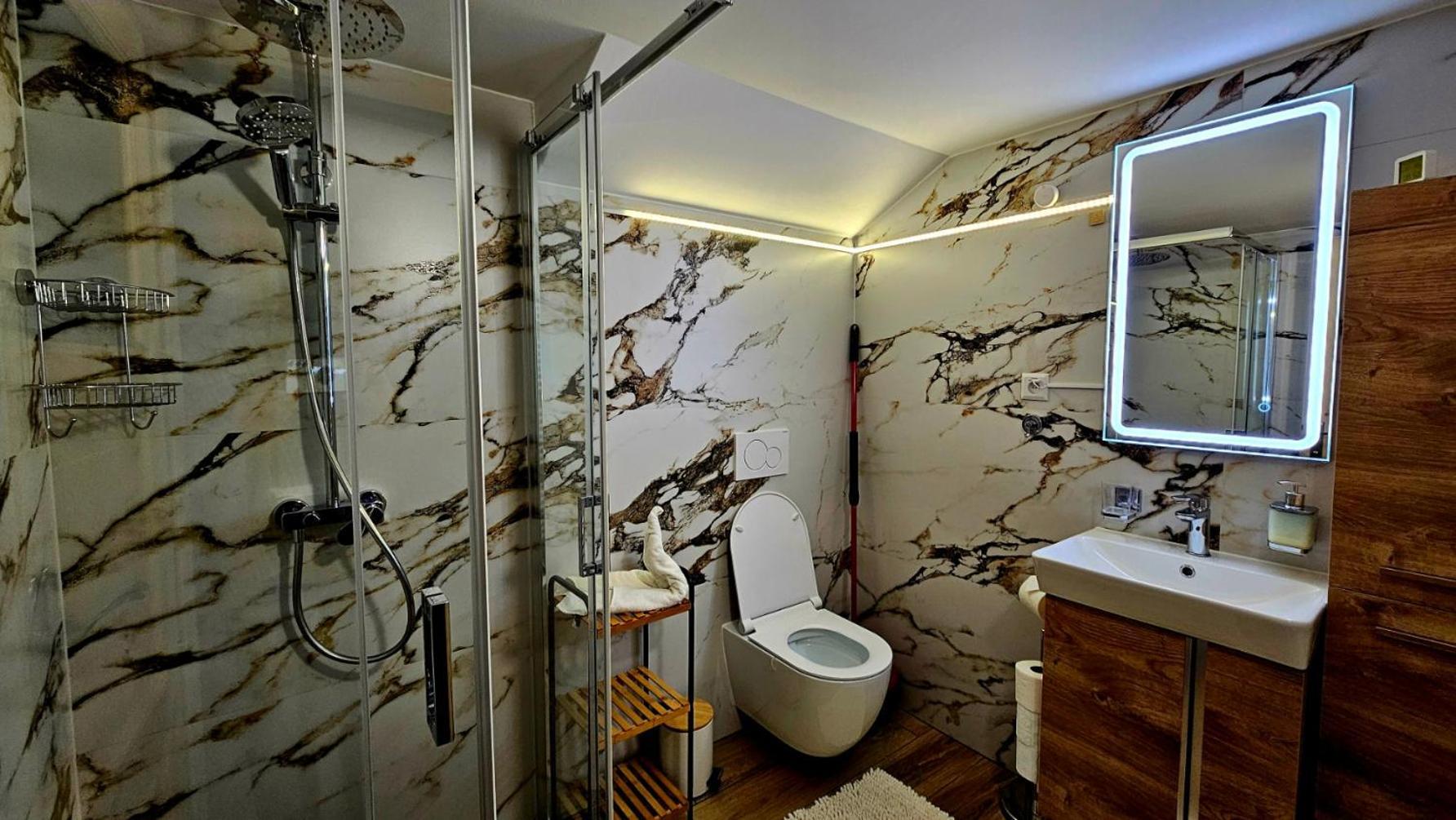 Romanticke Ubytovanie Holiday House Daniela & Studio Julia Zdiar Phòng bức ảnh